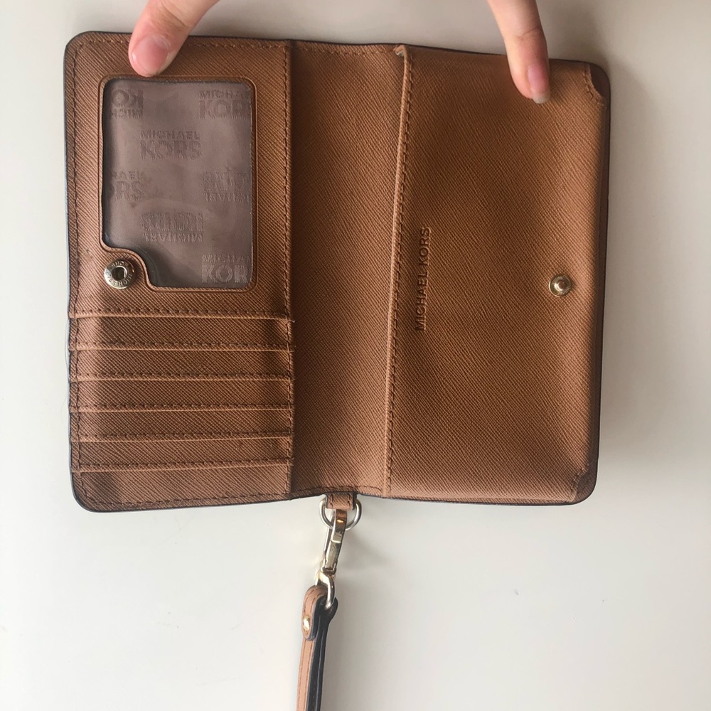 Michael Kors Wristlet